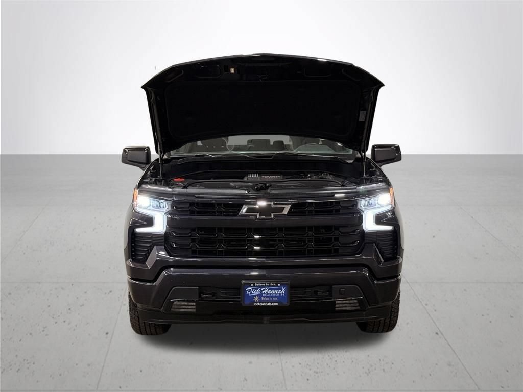 Certified 2023 Chevrolet Silverado 1500 RST w/ Z71 Off-Road Package AWD/4WD image 6