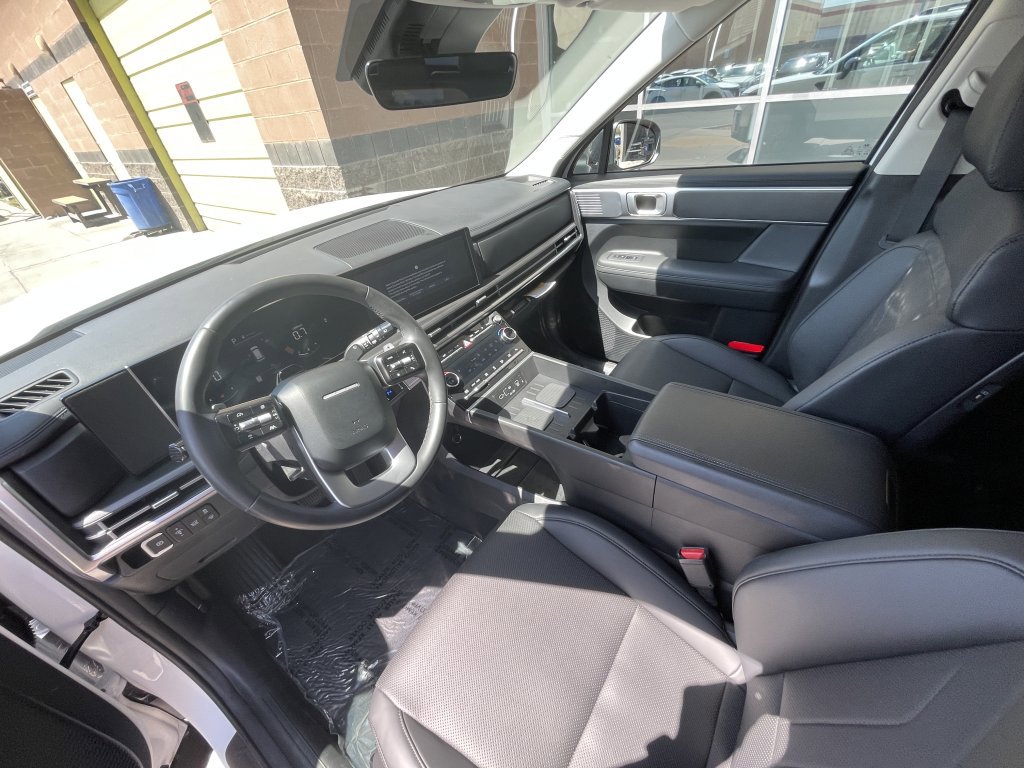 Used 2024 Hyundai Santa Fe XRT image 17