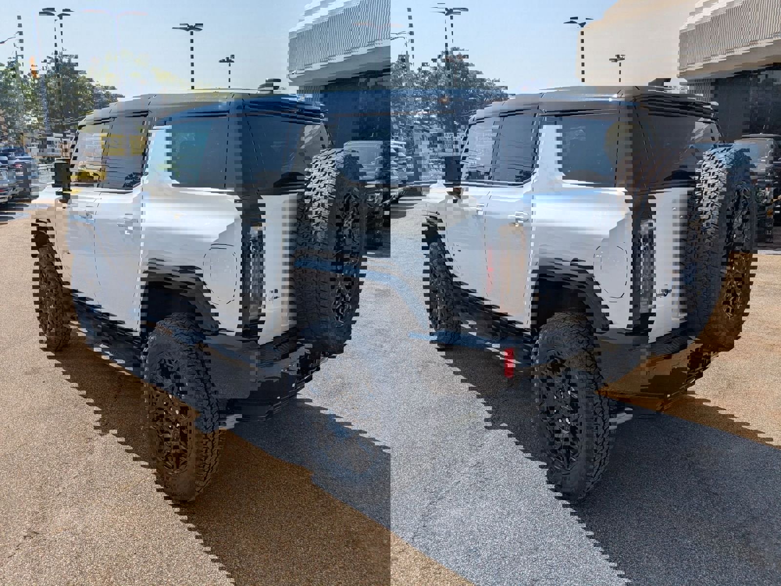 New 2026 GMC Hummer EV SUV image 3