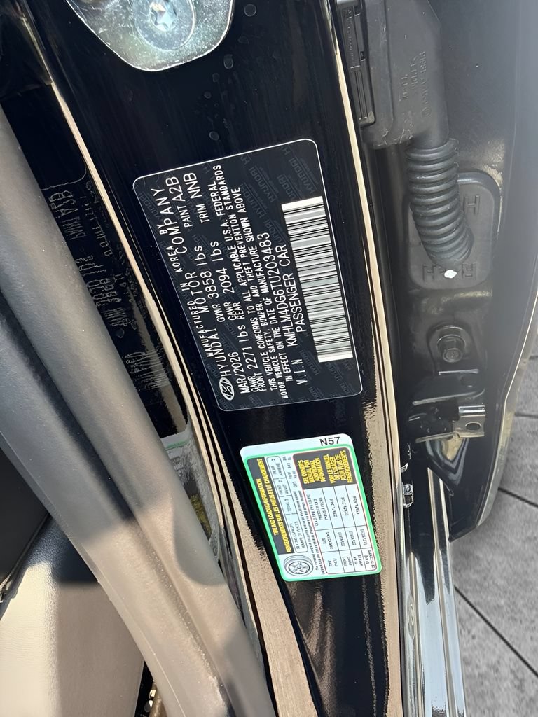 Used 2026 Hyundai Elantra Sport FWD image 21