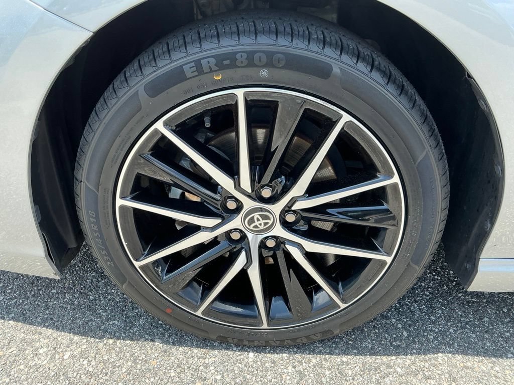 Used 2024 Toyota Camry SE w/ Cold Weather Package FWD image 26
