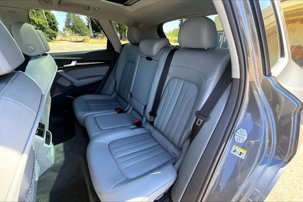Used 2019 Audi Q5 2.0T Premium Plus w/ Premium Plus Package AWD/4WD image 21