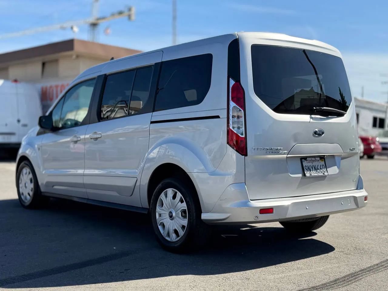 Used 2019 Ford Transit Connect XLT image 9