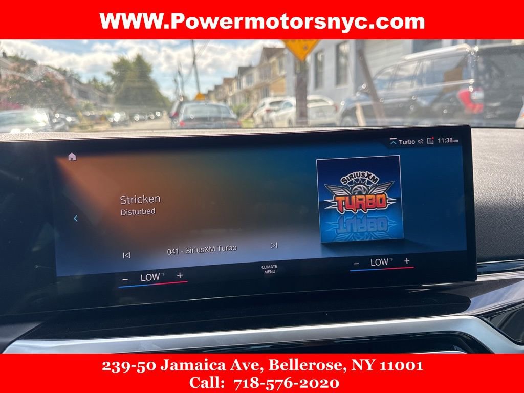 Used 2024 BMW 330e xDrive w/ Convenience Package image 32