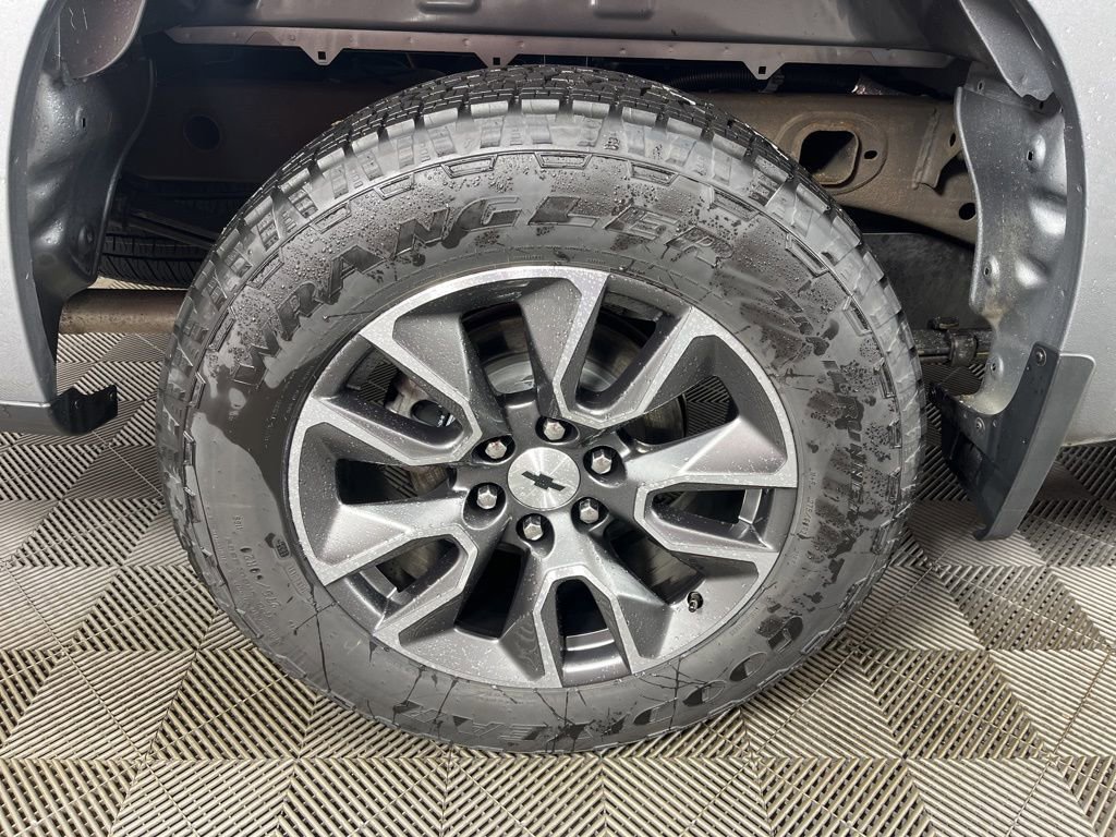 Certified 2024 Chevrolet Silverado 1500 RST w/ Z71 Off-Road Package image 10