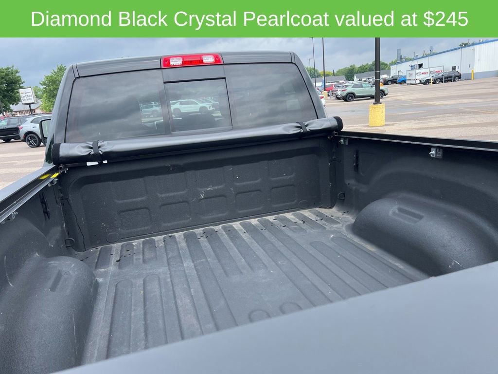Used 2024 RAM 2500 Big Horn w/ Night Edition AWD/4WD image 9