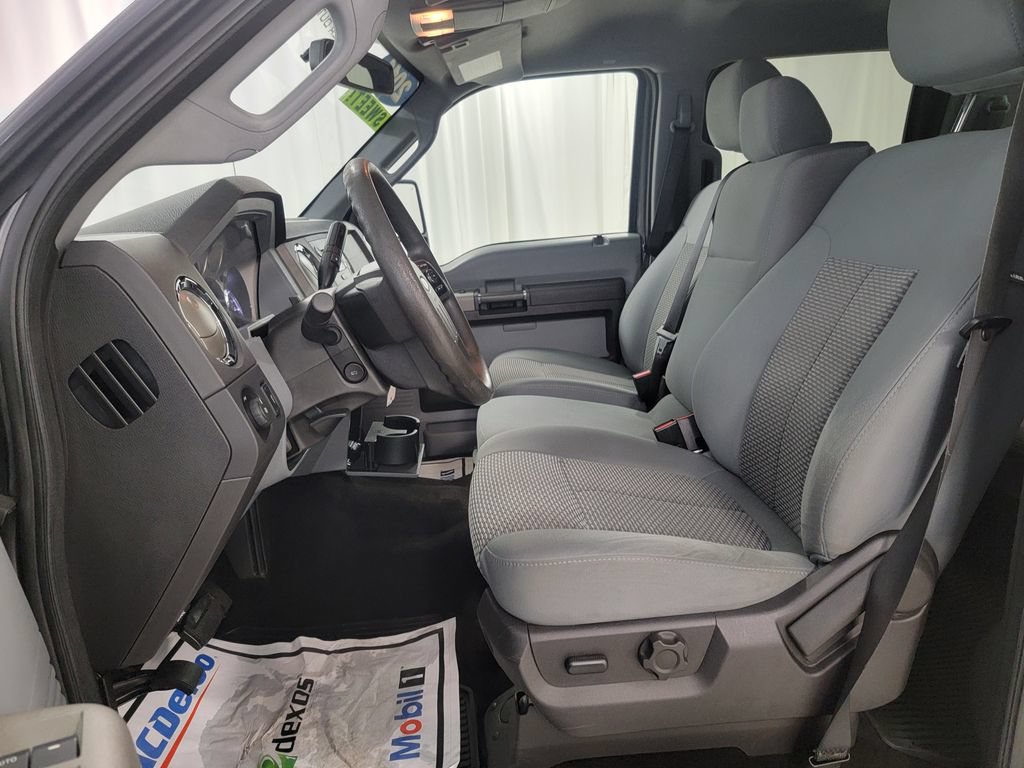 Used 2011 Ford F250 XLT w/ XLT Premium Pkg AWD/4WD image 31