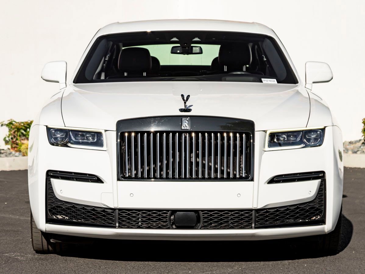 Certified 2023 Rolls-Royce Ghost Black Badge w/ Black Badge Ghost Package AWD/4WD image 5