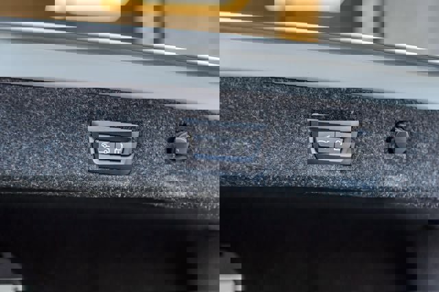 Used 2019 BMW 540i xDrive w/ M Sport Package image 12