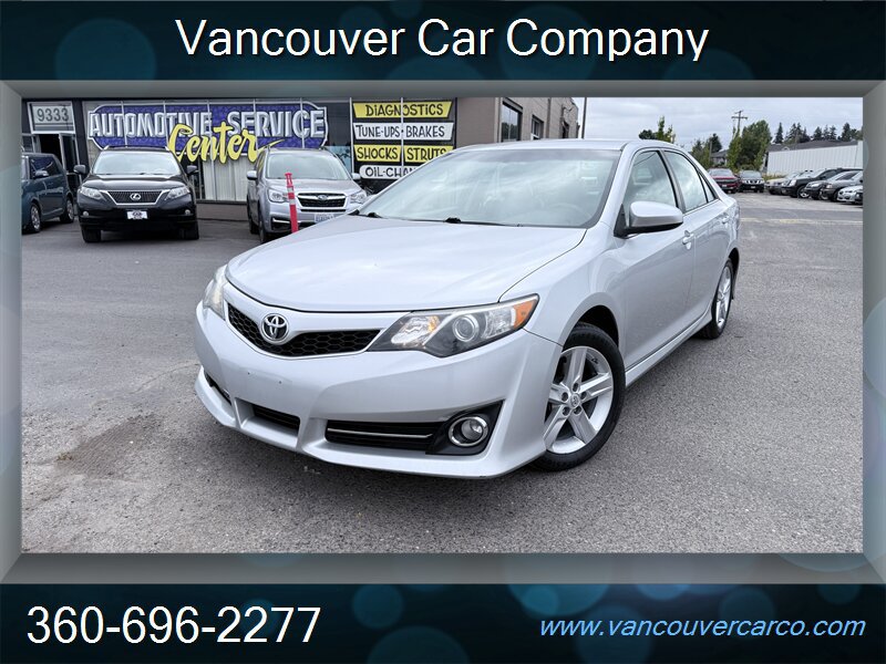 Used 2014 Toyota Camry SE FWD image 36