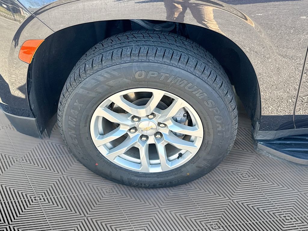 Used 2023 Chevrolet Tahoe LT image 32