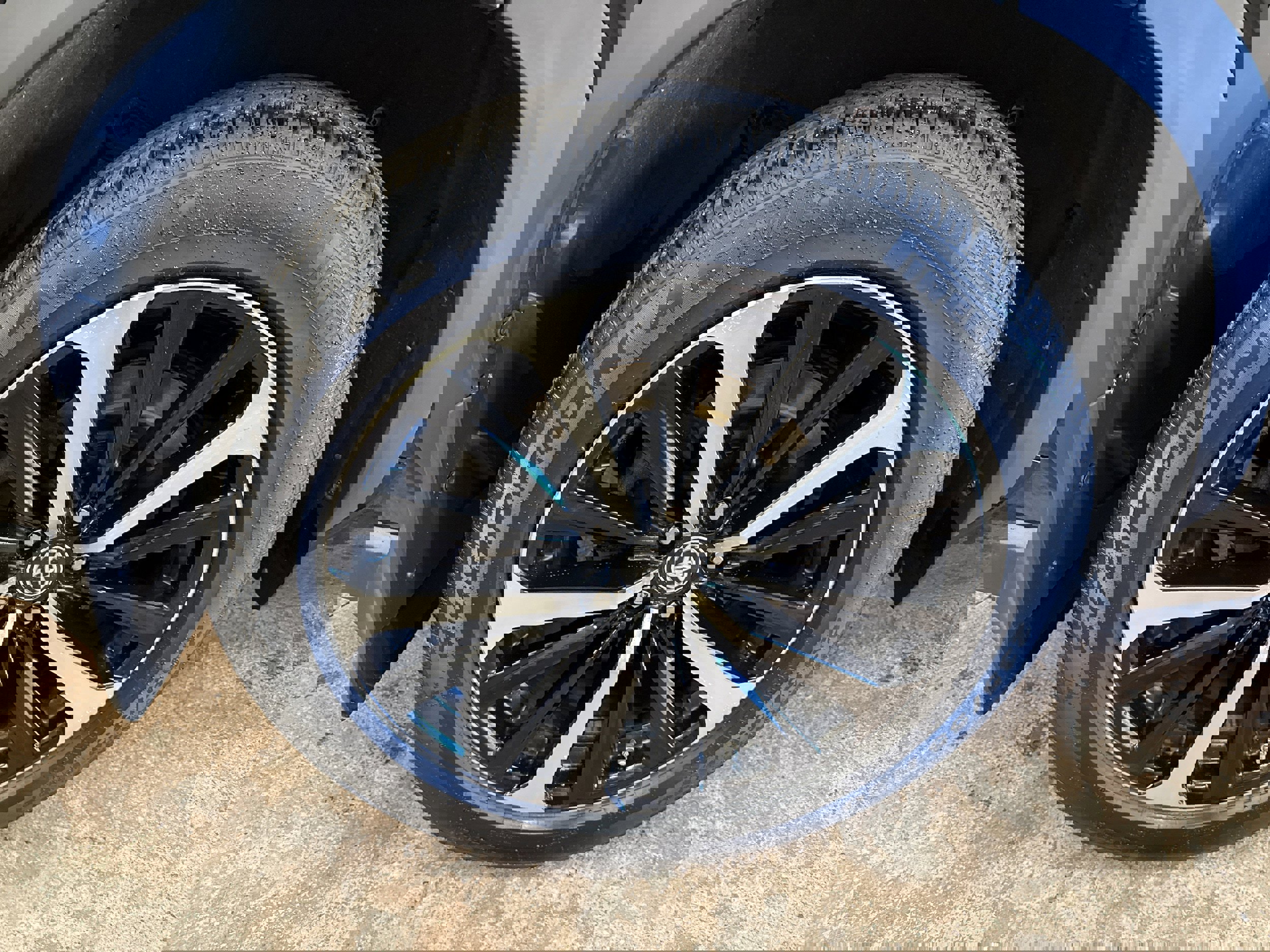 Used 2022 Toyota Highlander XSE image 12