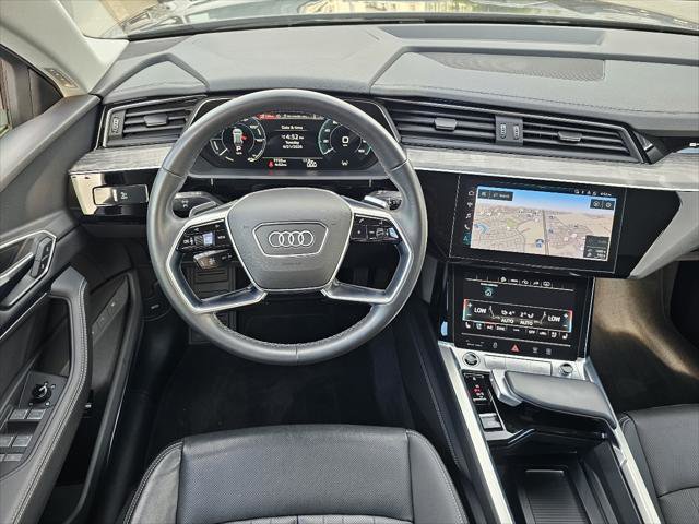 Certified 2024 Audi Q8 e-tron Premium Plus w/ Premium Plus Package AWD/4WD image 5