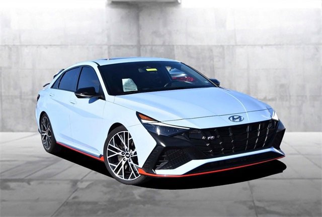 Used 2022 Hyundai Elantra N image 2