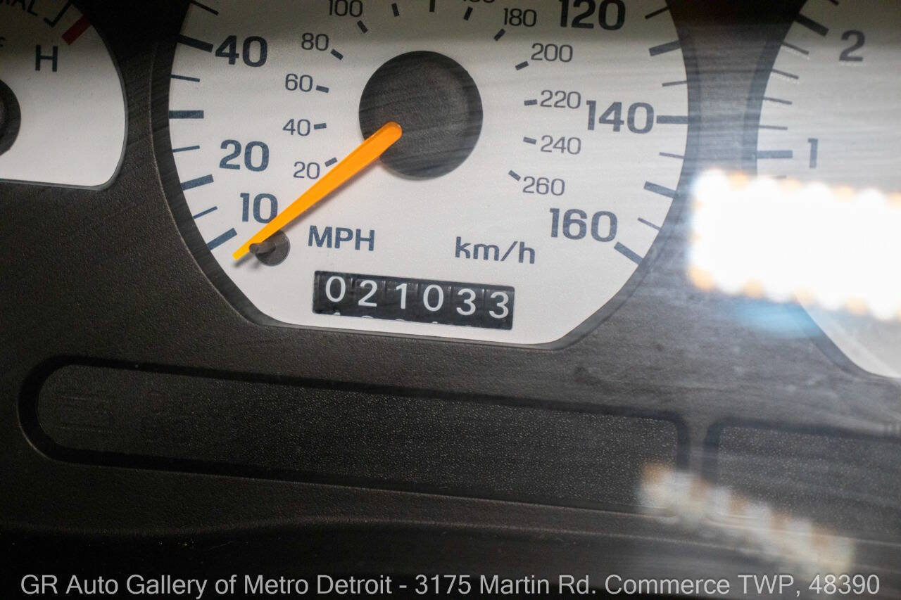 Used 1996 Ford Mustang Cobra RWD image 19
