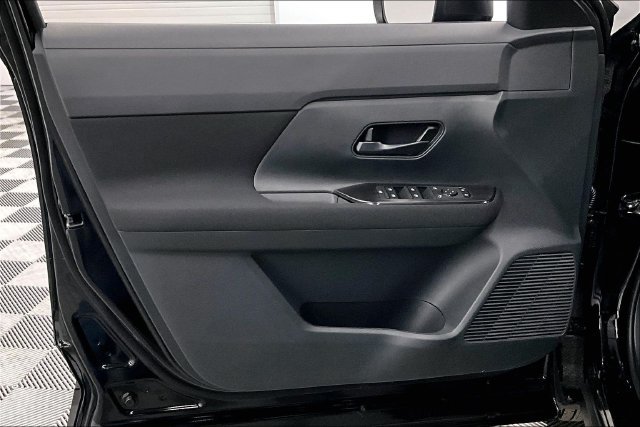 New 2026 Nissan Kicks S FWD image 28