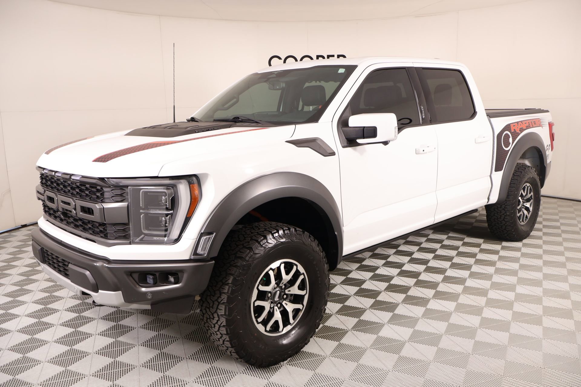 Used 2023 Ford F150 Raptor AWD/4WD image 12