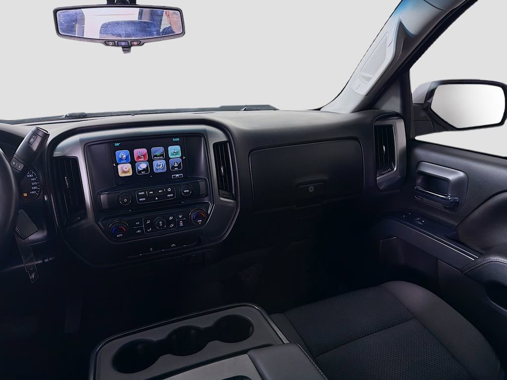 Used 2018 Chevrolet Silverado 1500 LT w/ Texas Edition image 24