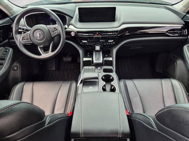 Certified 2024 Acura MDX FWD w/ Technology Package image 16