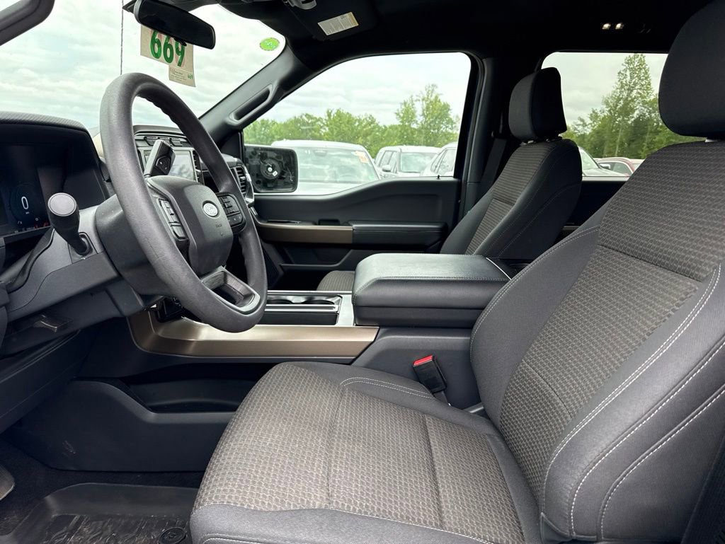 Used 2024 Ford F150 STX w/ Equipment Group 201A FX4 AWD/4WD image 9