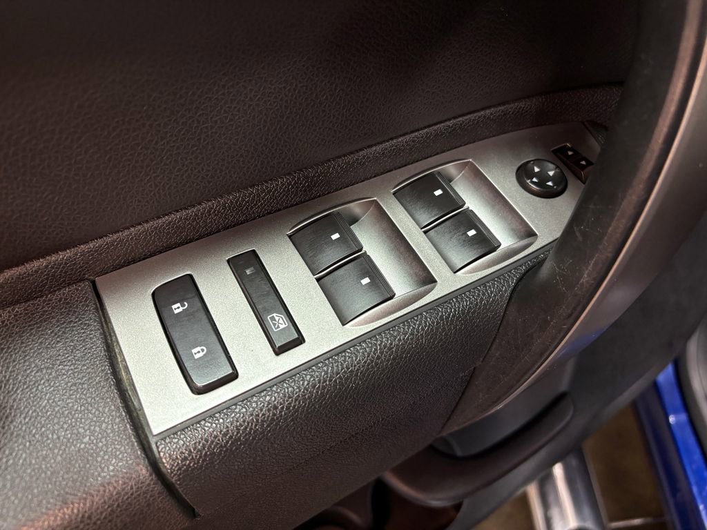 Used 2014 Chevrolet Silverado 2500 LT w/ Interior Plus Package image 17