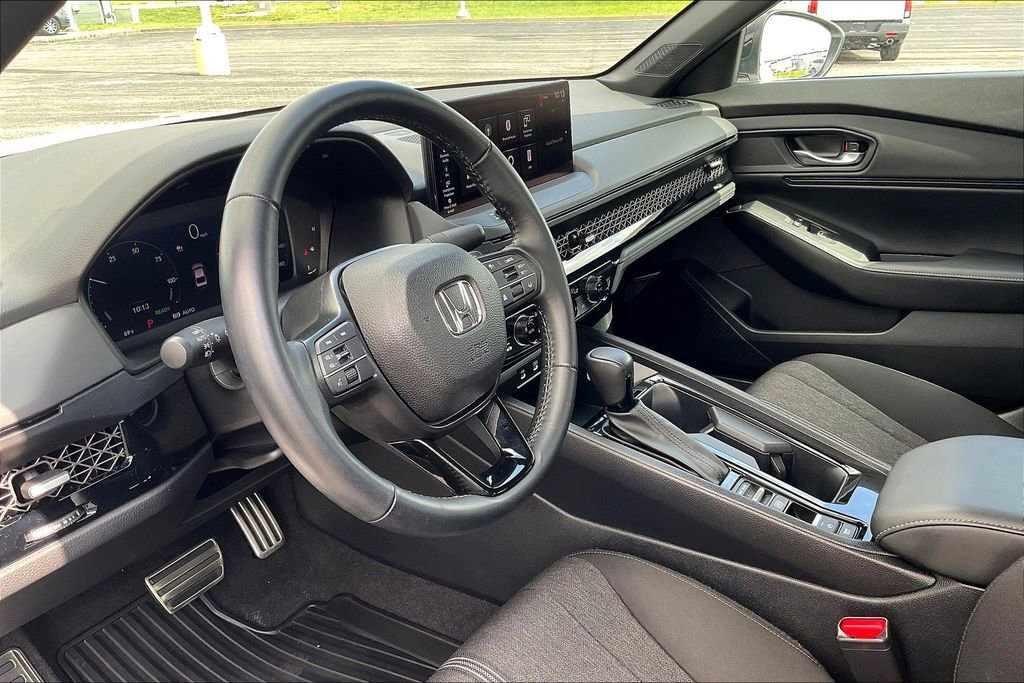 Certified 2023 Honda Accord Sport image 25