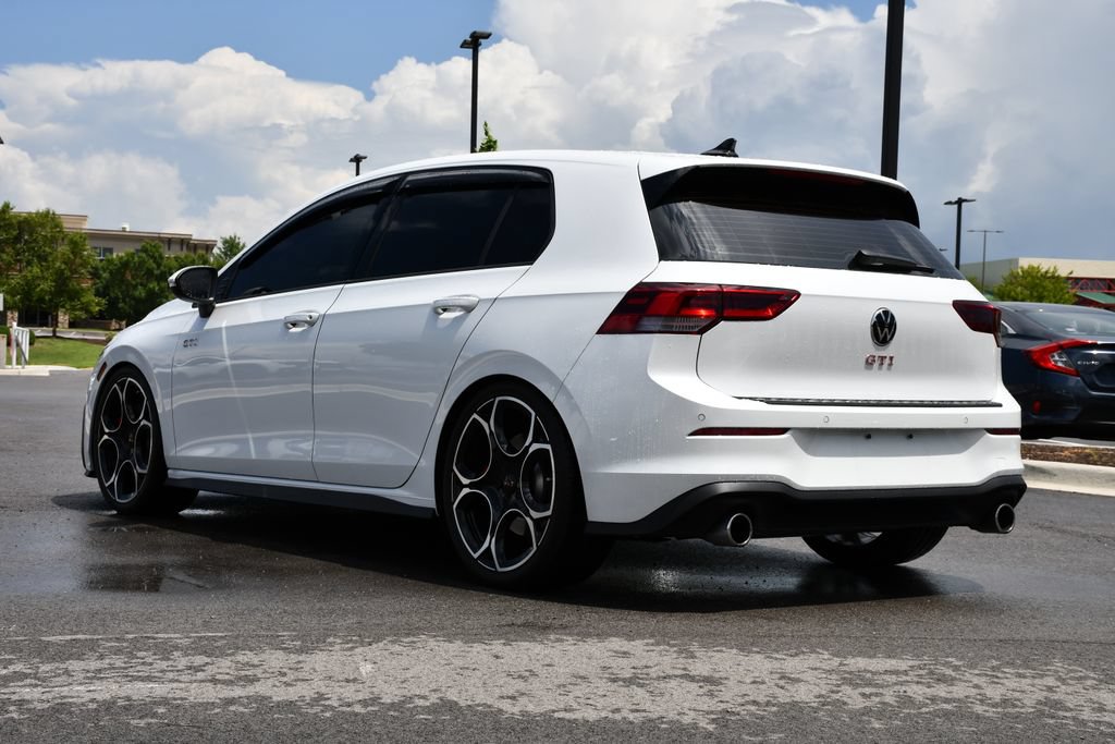 Used 2025 Volkswagen GTI SE FWD image 7