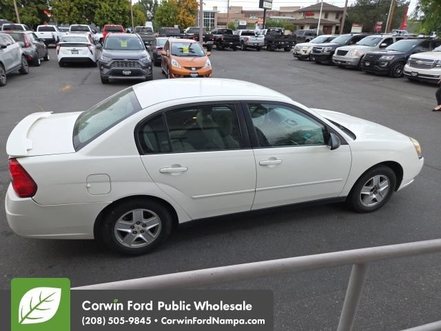 Used 2005 Chevrolet Malibu LS w/ Preferred Equipment Group FWD image 8