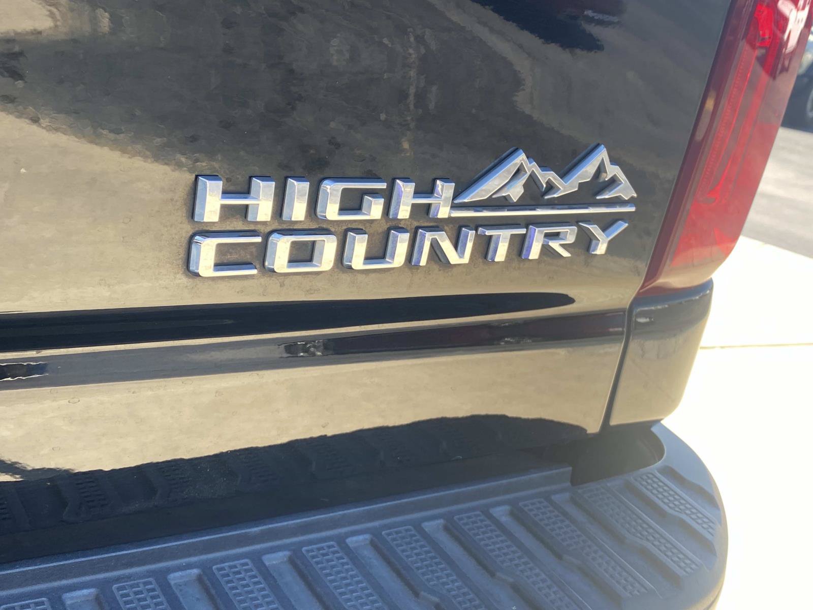 Used 2022 Chevrolet Silverado 3500 High Country AWD/4WD image 7