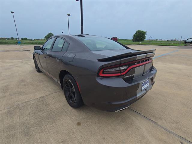 Used 2021 Dodge Charger SXT w/ Leather Interior Group RWD image 7