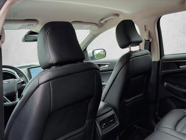 Used 2023 Ford Edge SEL w/ Convenience Package AWD/4WD image 16