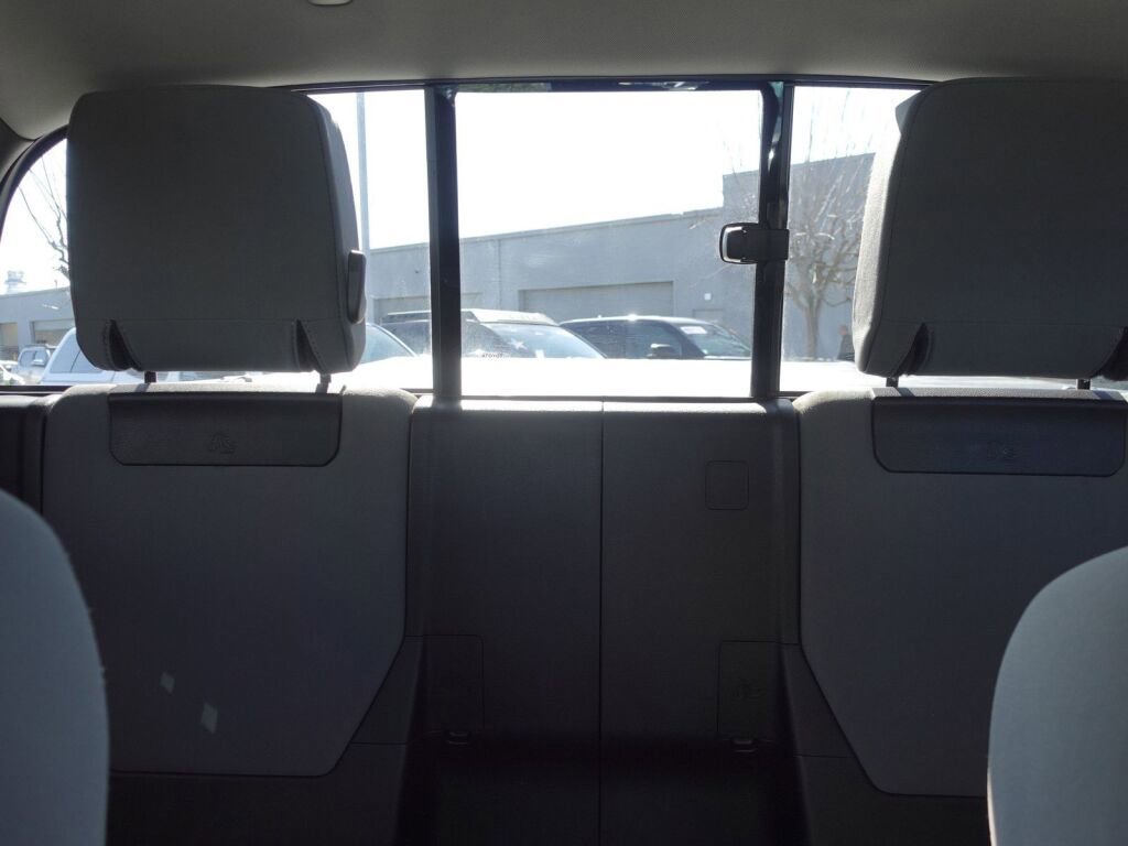 Certified 2019 Toyota Tacoma SR w/ SR Convenience Package image 16