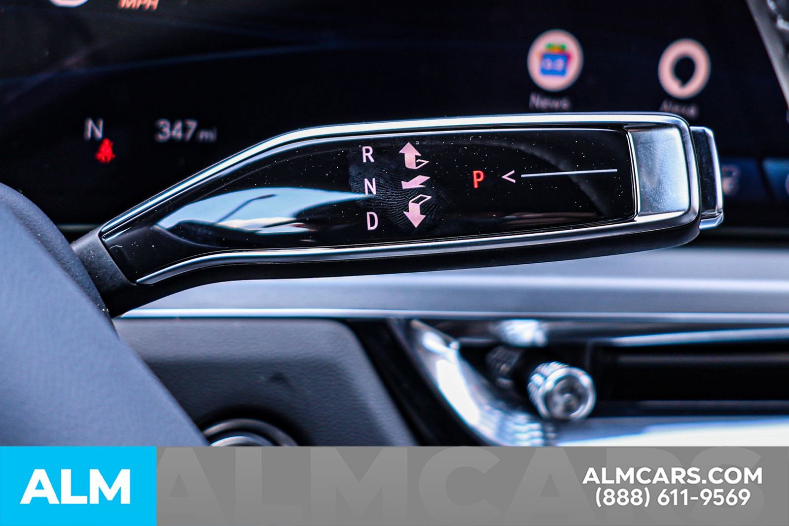 Used 2025 Cadillac Lyriq Luxury image 30