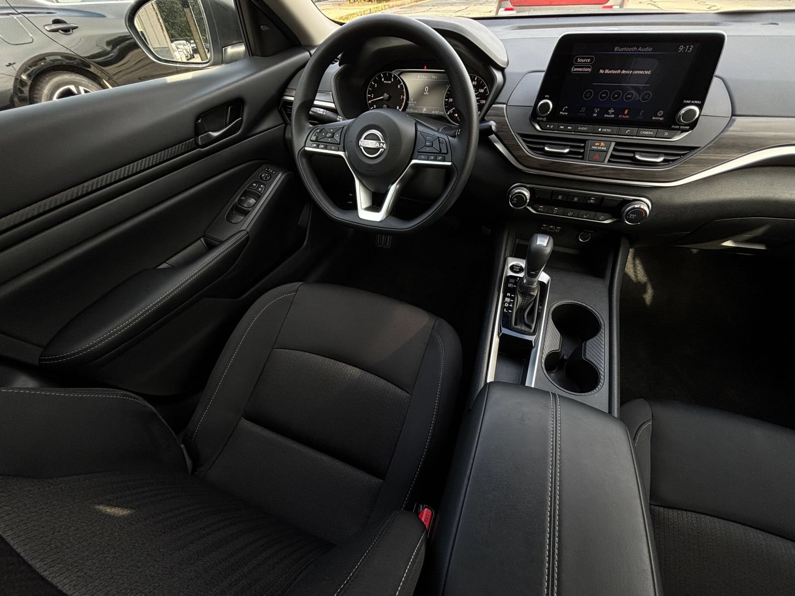 Used 2026 Nissan Altima 2.5 SV FWD image 33