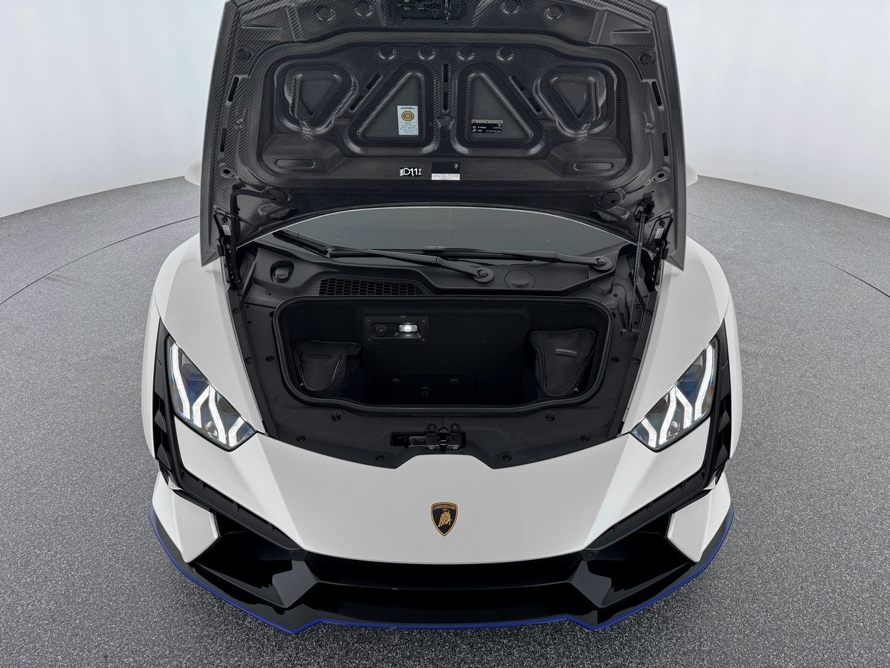 Used 2023 Lamborghini Huracan Tecnica RWD image 37