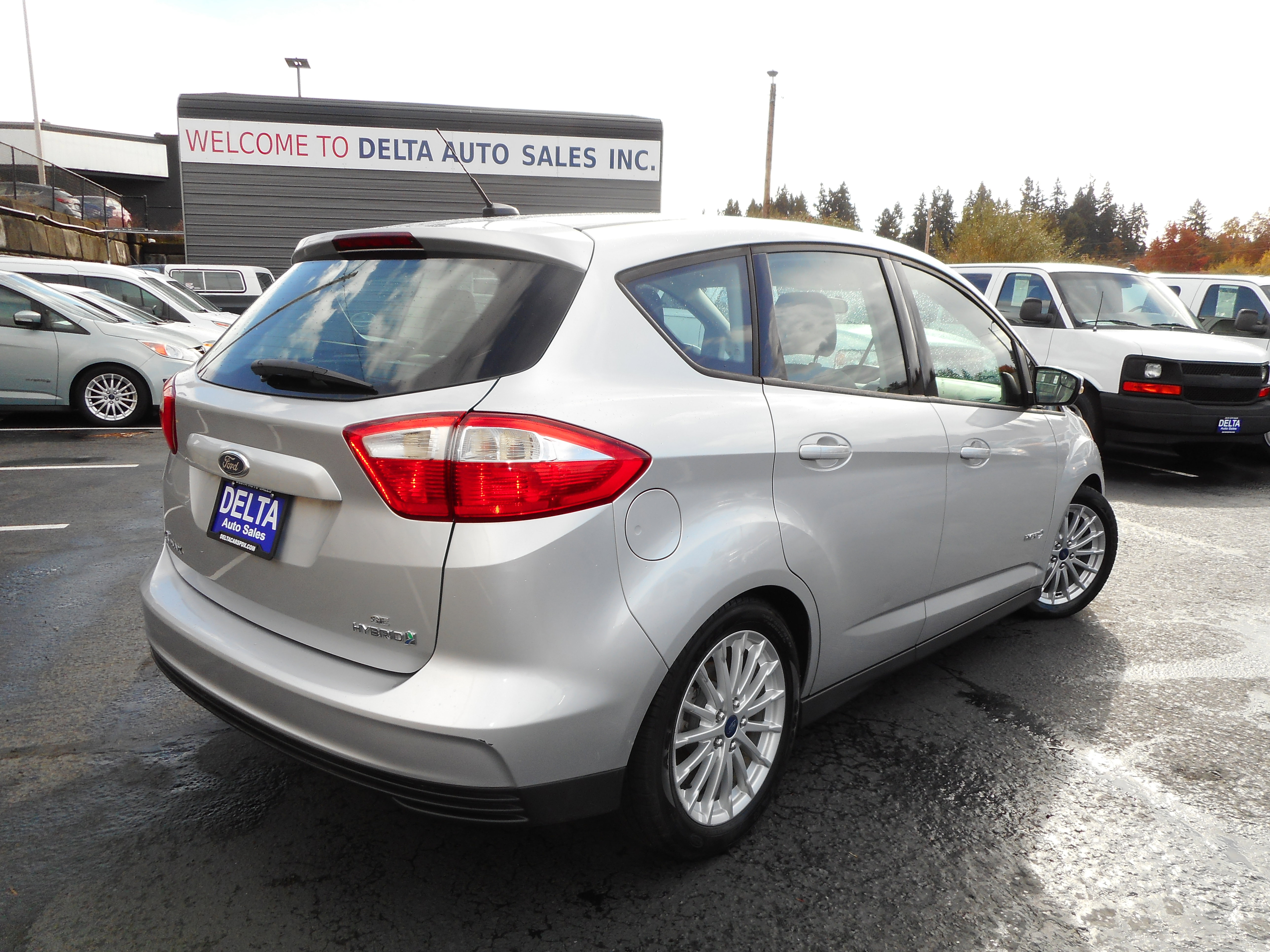 Used 2013 Ford C-MAX SE image 9