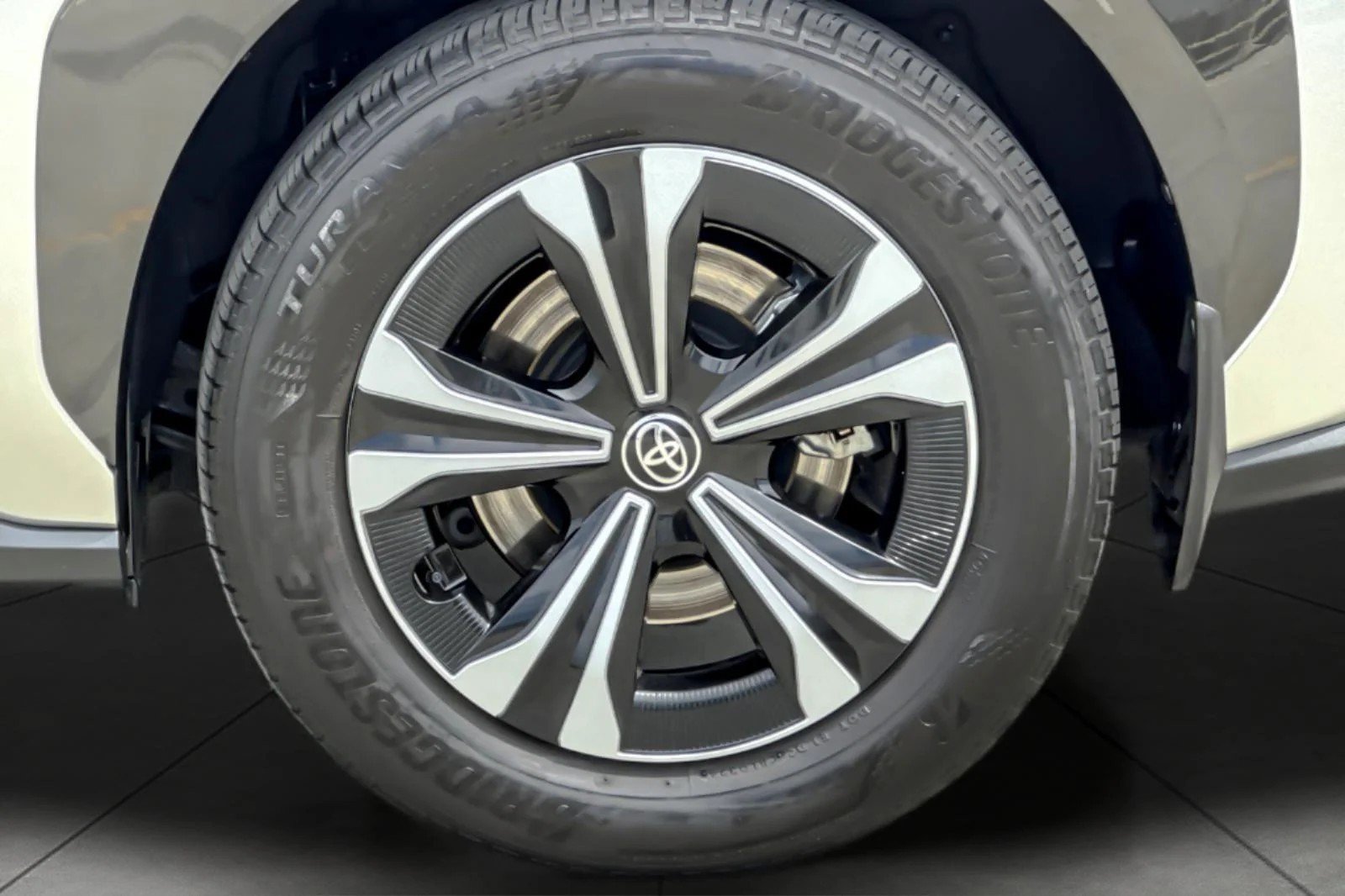 Certified 2024 Toyota bZ4X FWD w/ Weather Package image 21
