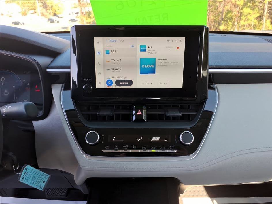 Used 2026 Toyota Corolla Cross L image 14