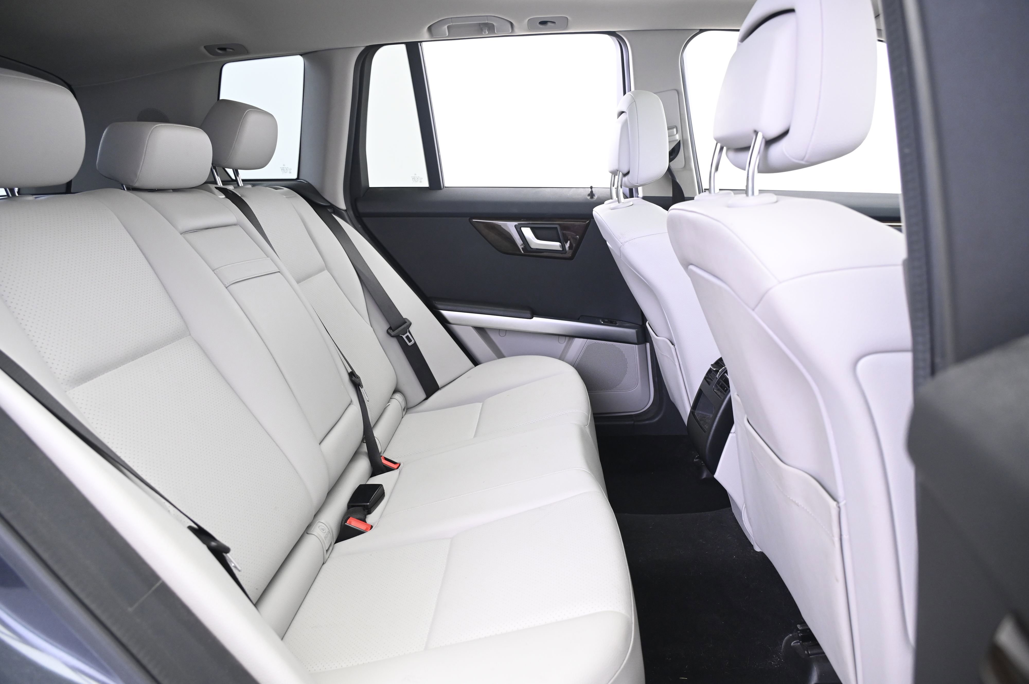 Used 2015 Mercedes-Benz GLK 350 4MATIC image 18