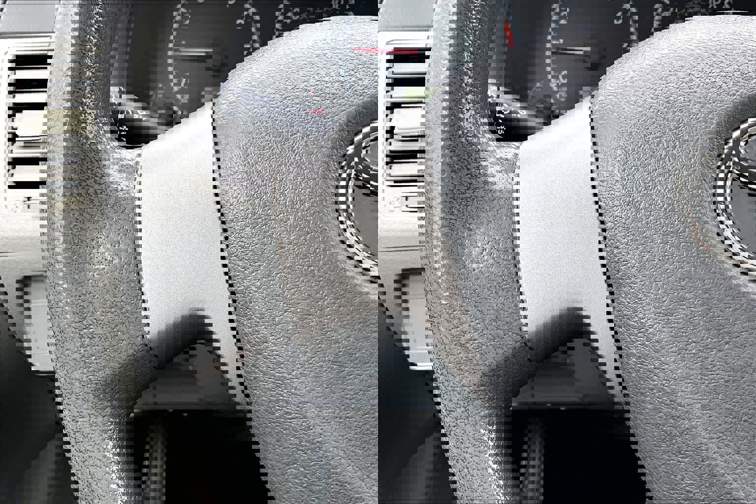 Used 2010 Toyota Corolla image 21