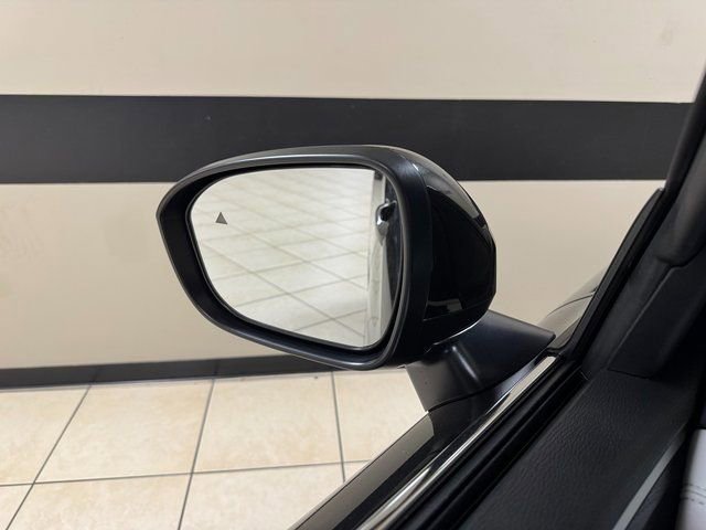 New 2026 Mitsubishi Outlander SE FWD image 17