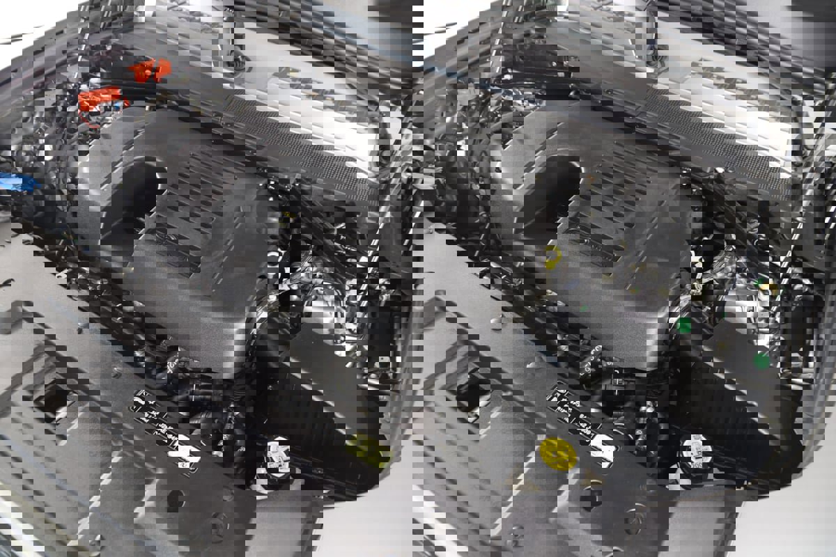 Used 2023 Land Rover Defender 110 SE image 22