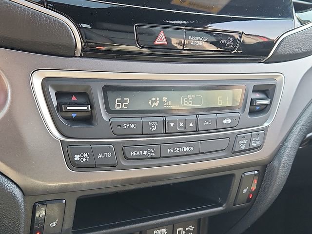 Used 2023 Honda Passport EX-L image 16