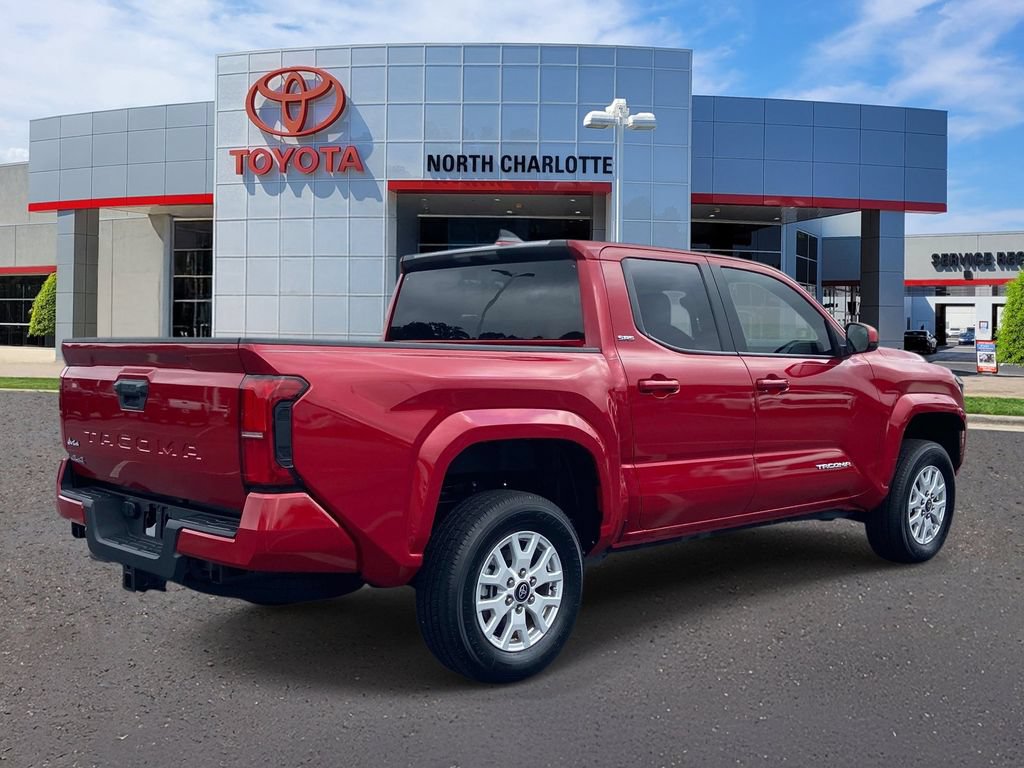 Used 2025 Toyota Tacoma SR5 AWD/4WD image 7
