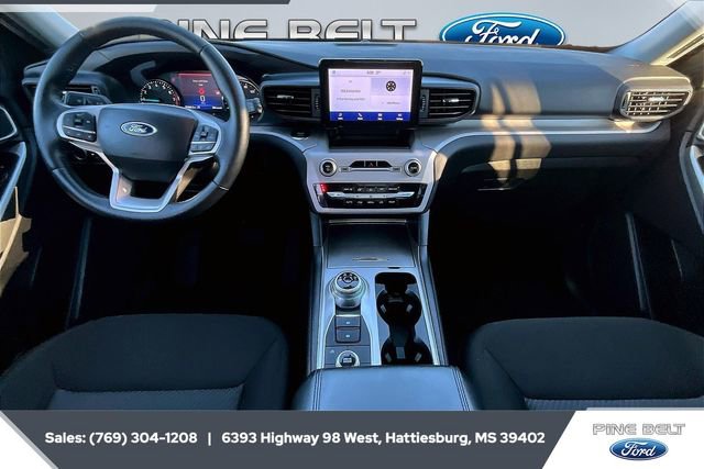 Used 2023 Ford Explorer XLT image 13