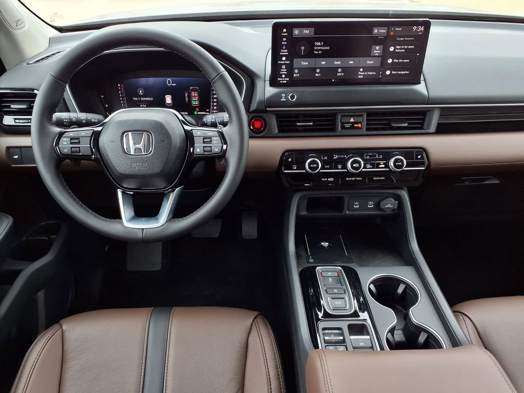 New 2026 Honda Pilot Touring image 12