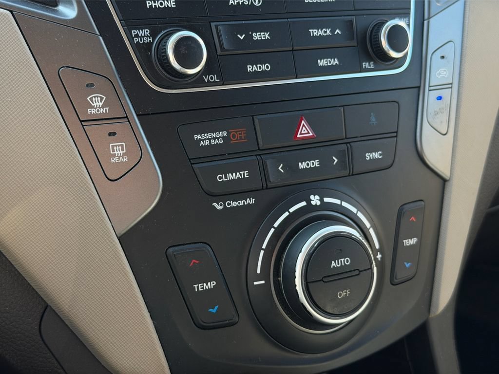 Used 2018 Mitsubishi Outlander LE AWD/4WD image 10