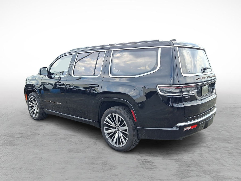 Used 2024 Jeep Grand Wagoneer Series III w/ Rear Seat Video Group 1 AWD/4WD image 3