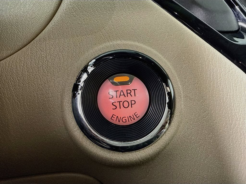 Used 2017 Nissan Pathfinder S FWD image 16