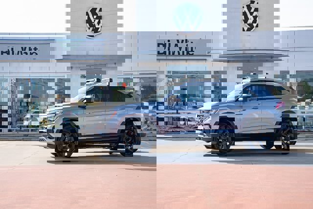 New 2026 Volkswagen Atlas Cross Sport SE